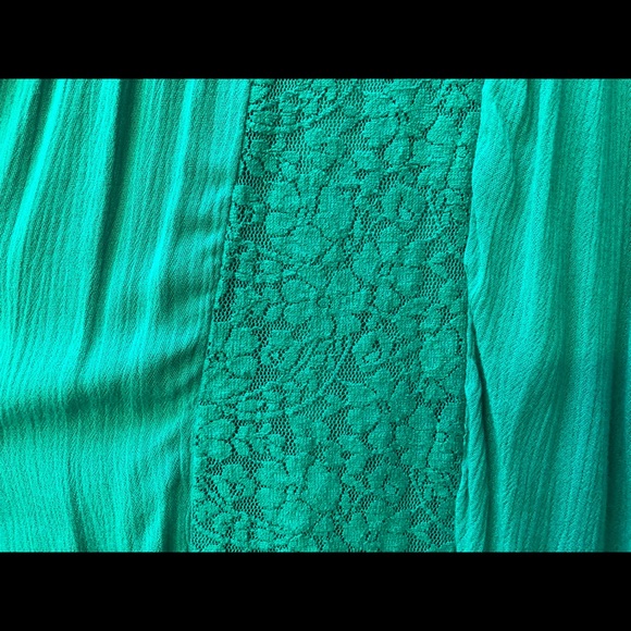 Alya green lace crochet mini dress - Picture 5 of 5